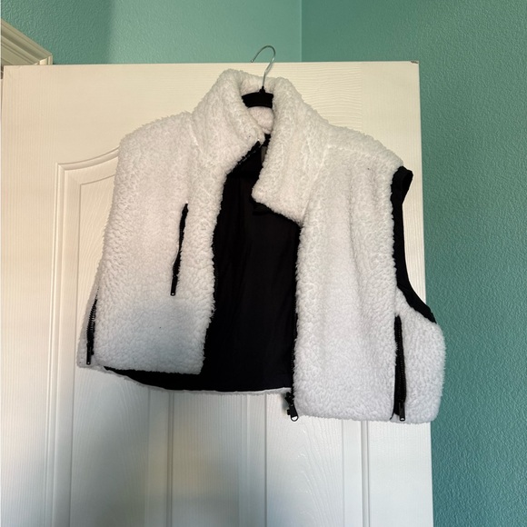 FP Movement by Free People Reversible Black and White Faux Fur Vest - Picture 6 of 7